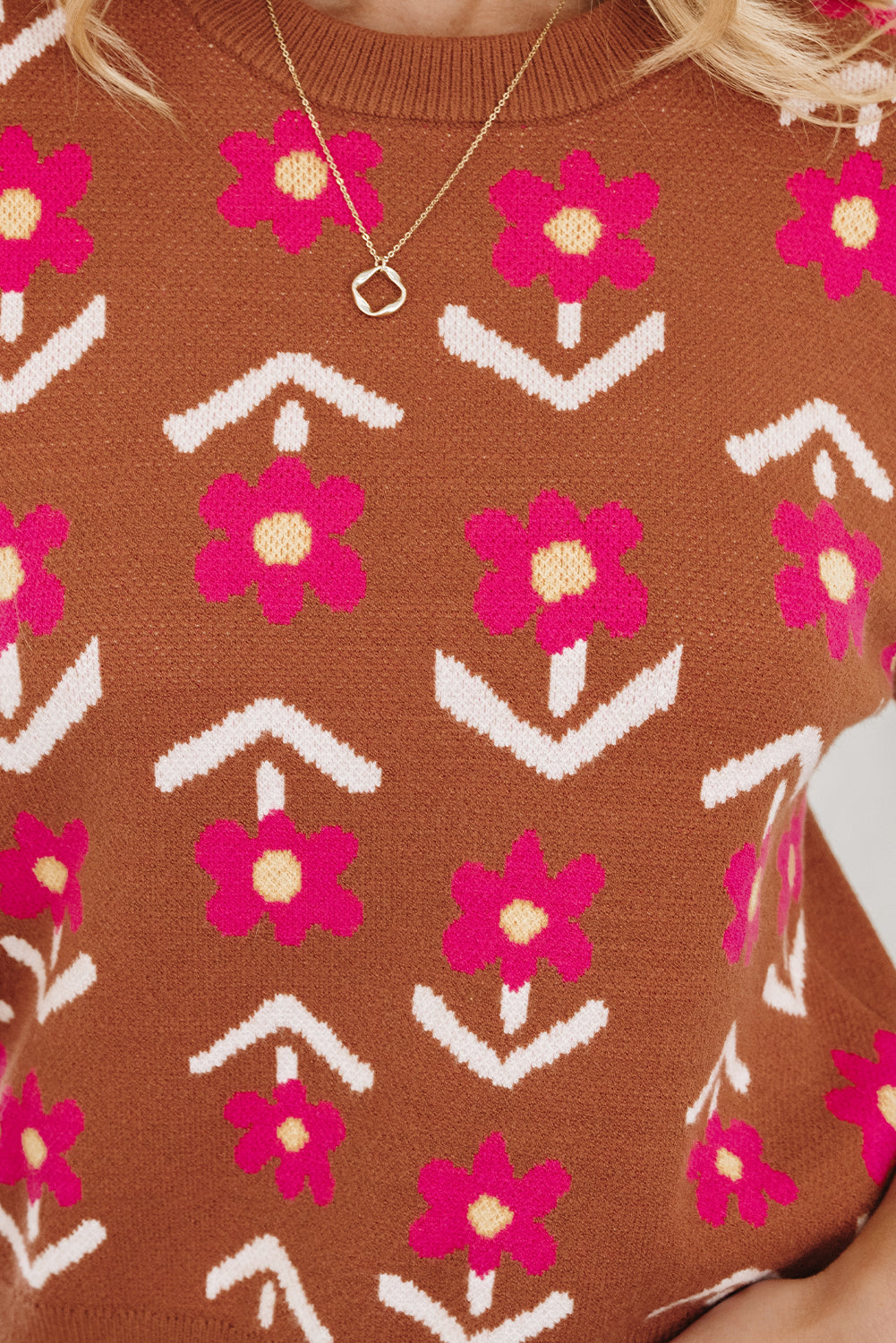 Brown Floral Short Puff Sleeve Sweater